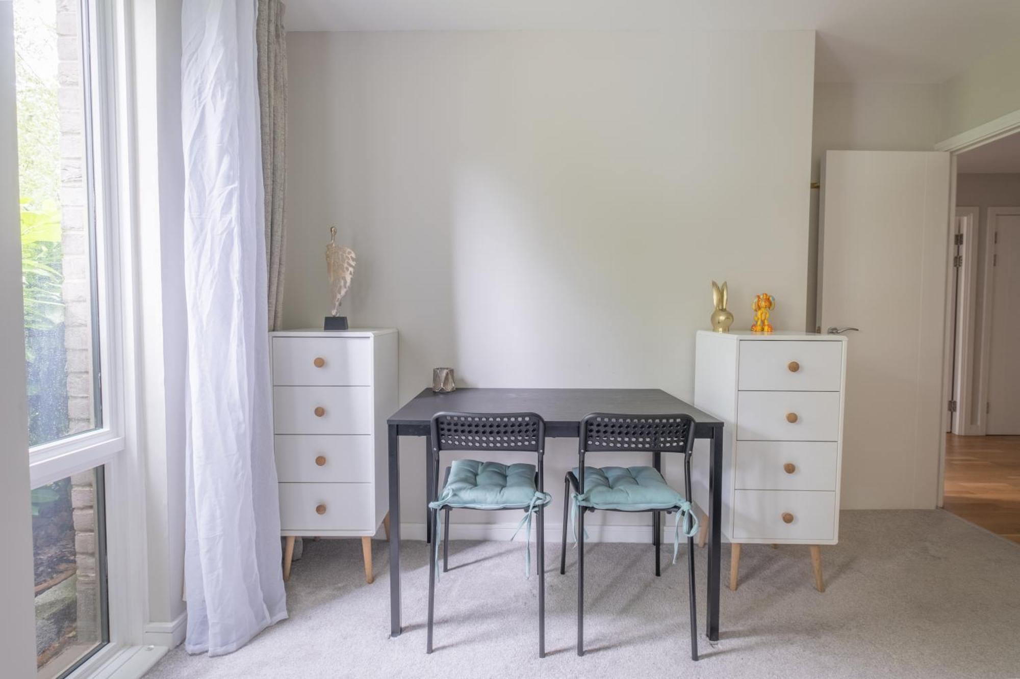 Brand New London Flat With Car Park Apartment Екстериор снимка